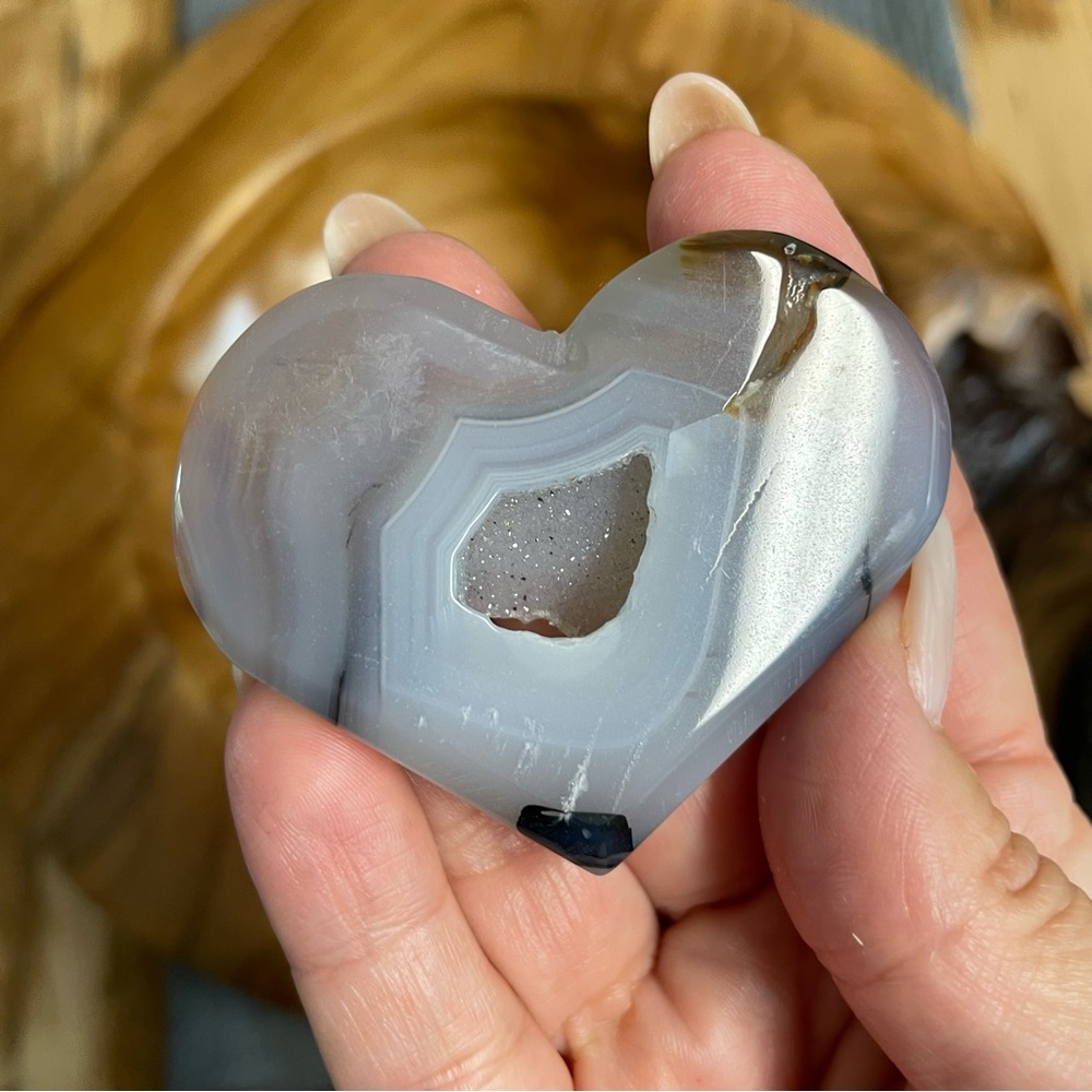 Heart Shaped Agate Palm Stone - Gray Druzy Center